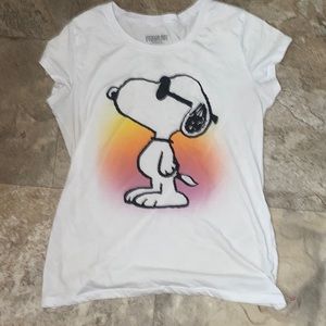 Teens snoopy large tee shirt